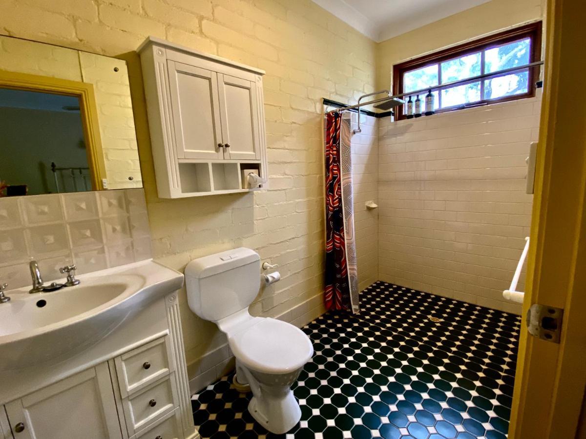 Battunga Cottages Watervale Bagian luar foto