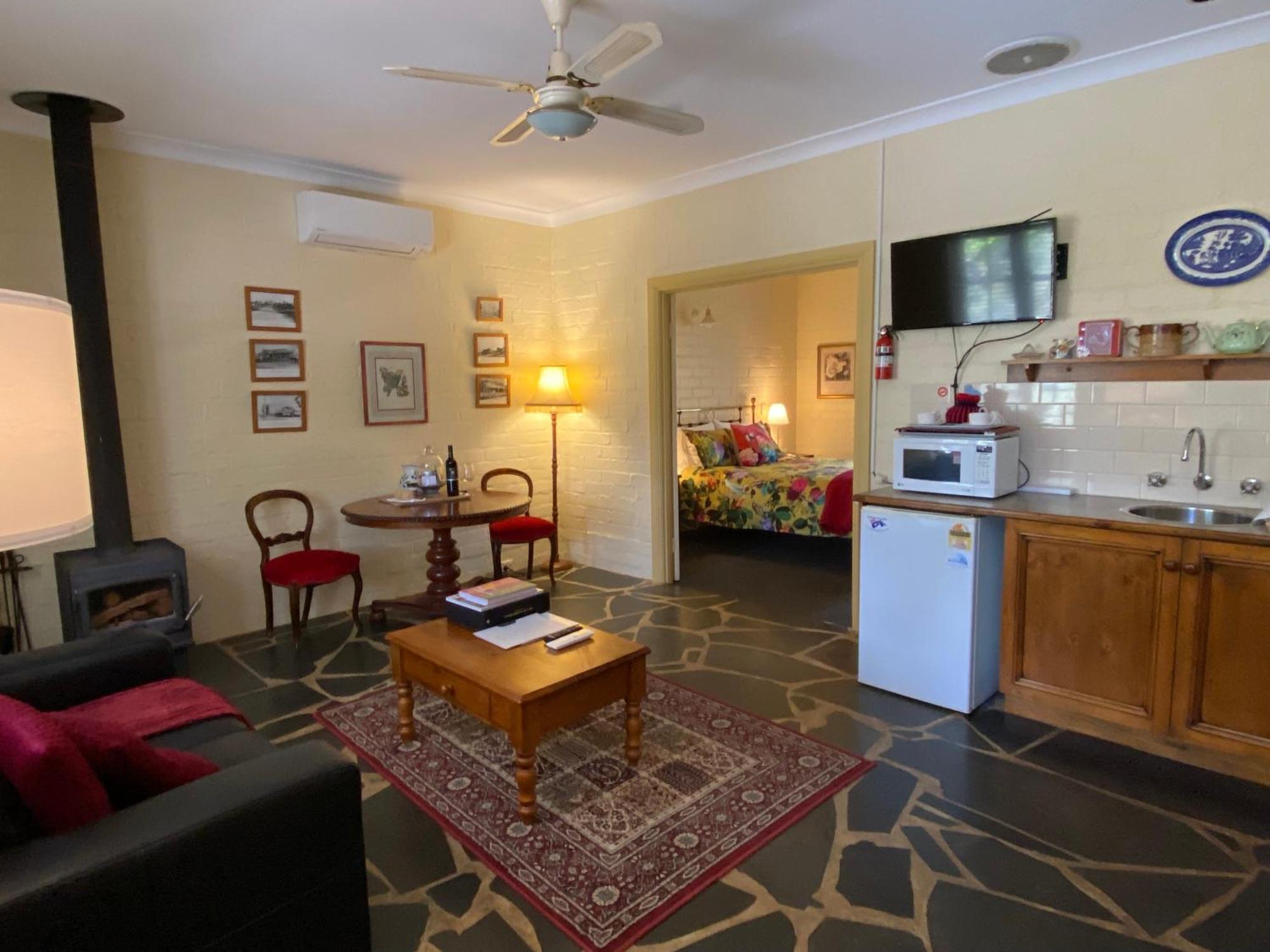 Battunga Cottages Watervale Bagian luar foto